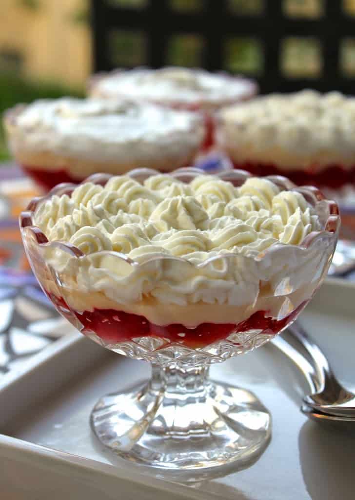 Individual trifle clearance dishes