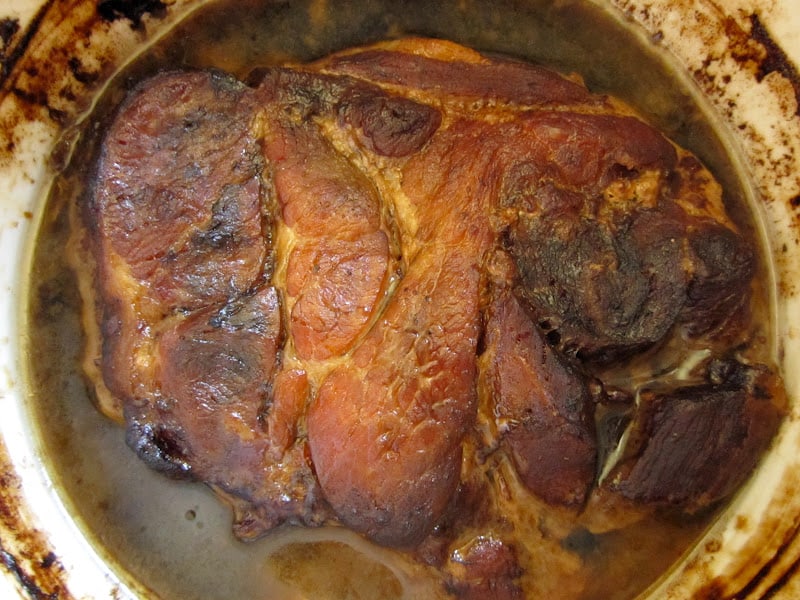 slow cooker pulled pork when it's finished cooking