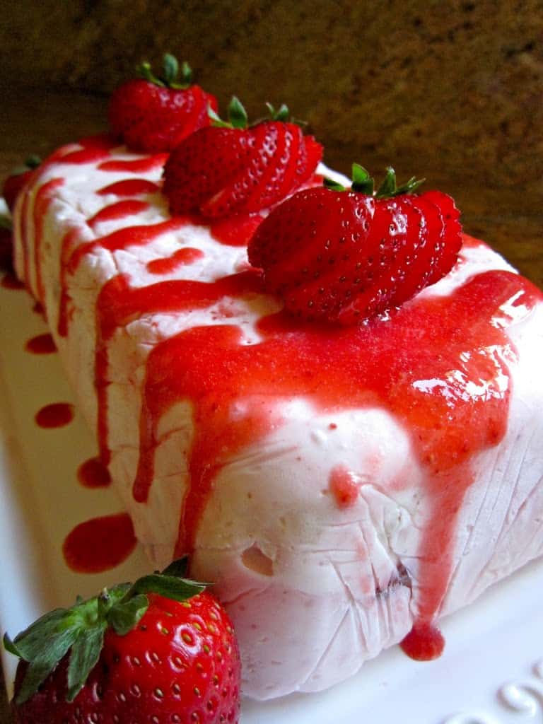 Frozen Strawberry, Yogurt and Meringue Dessert with Strawberry Coulis recipe homemade