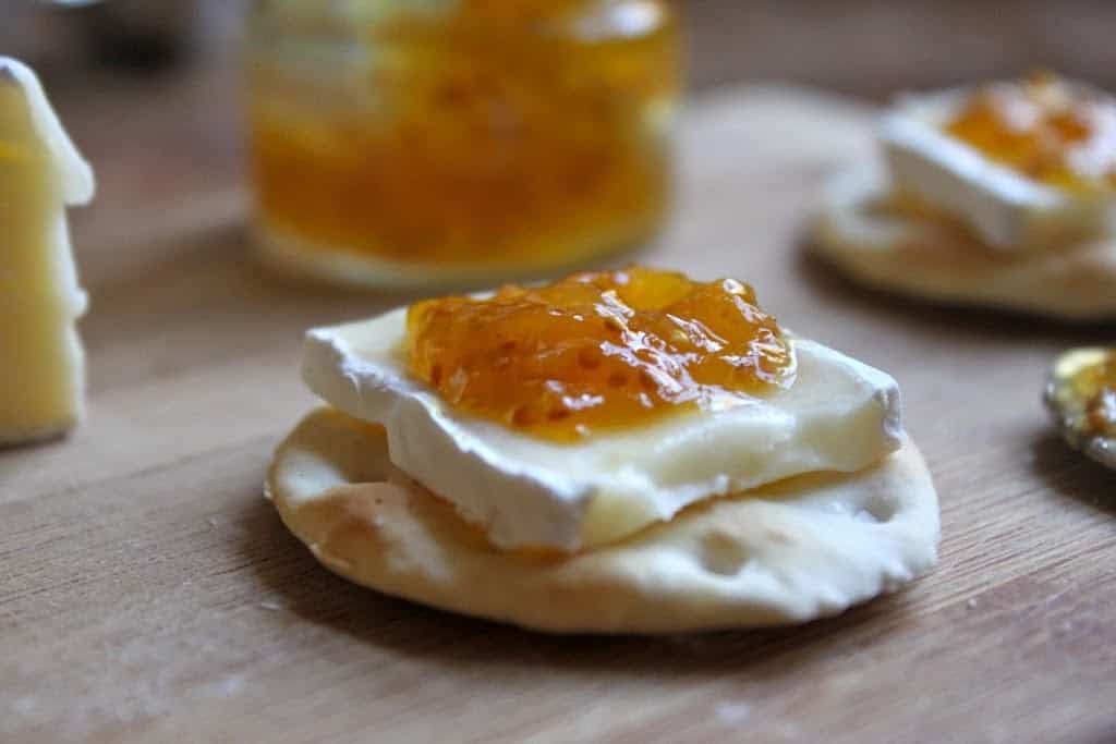Brie and fig jam appetizers