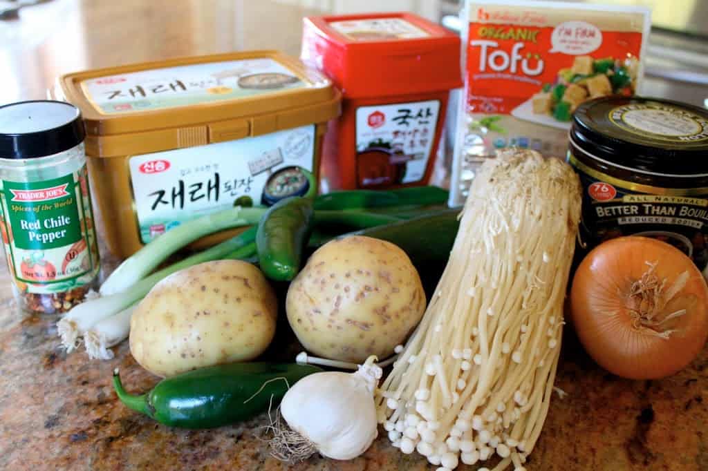 ingredients for doenjang jjigae