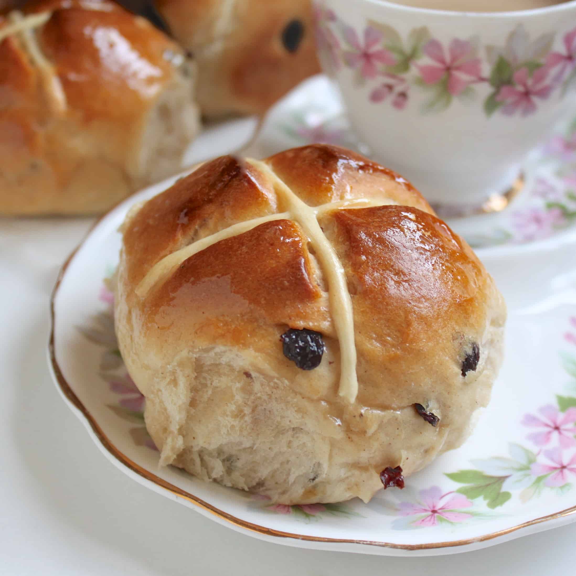 How To Make Bisquick Hot Cross Buns