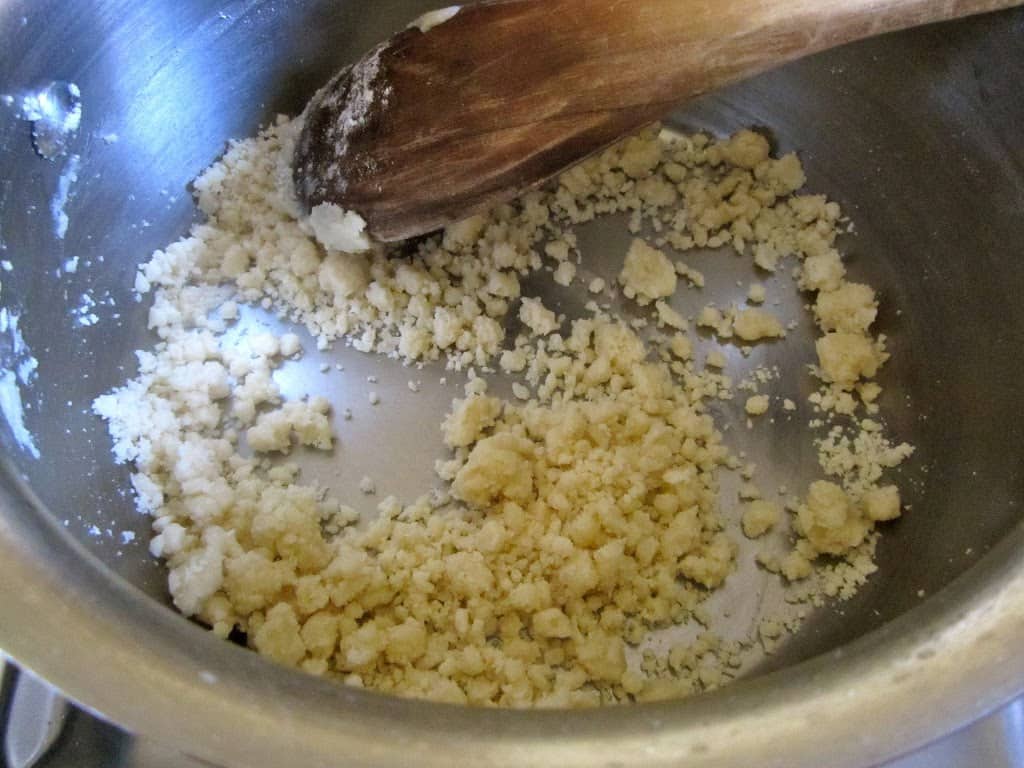 making a white sauce for Trader Joe's mac and cheese copycat recipe