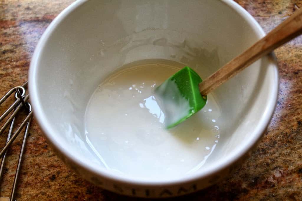 mixing up icing