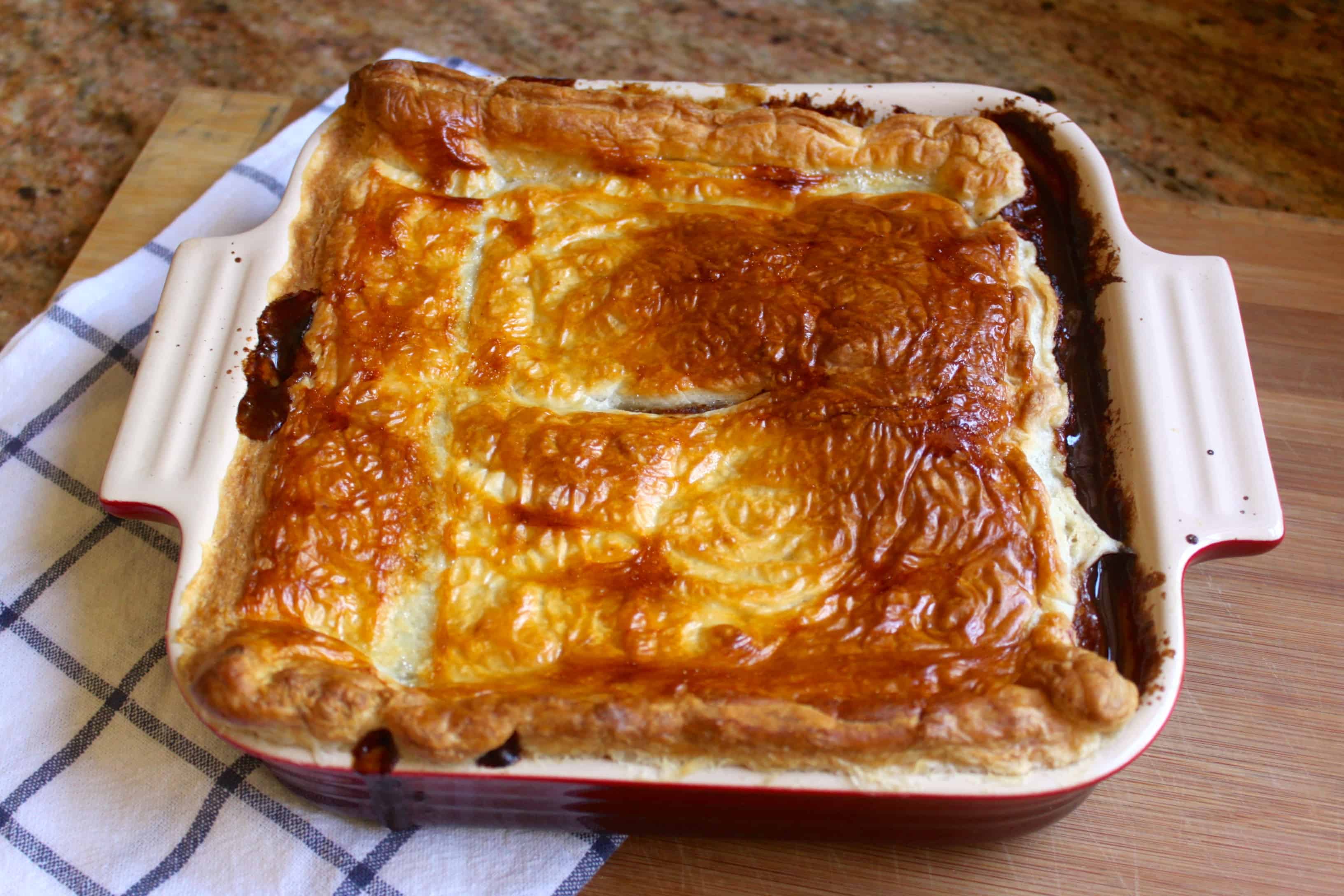 Steak Pie with Peas, Mashed Potatoes and Gravy - Christina ...