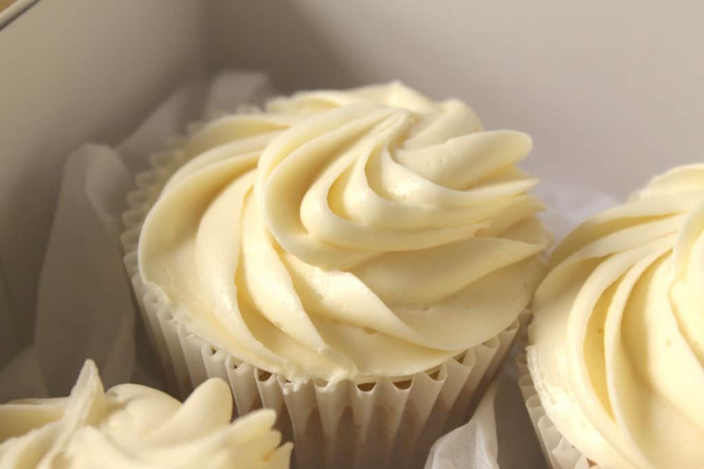 White Russian Cupcakes with Vodka buttercream frosting