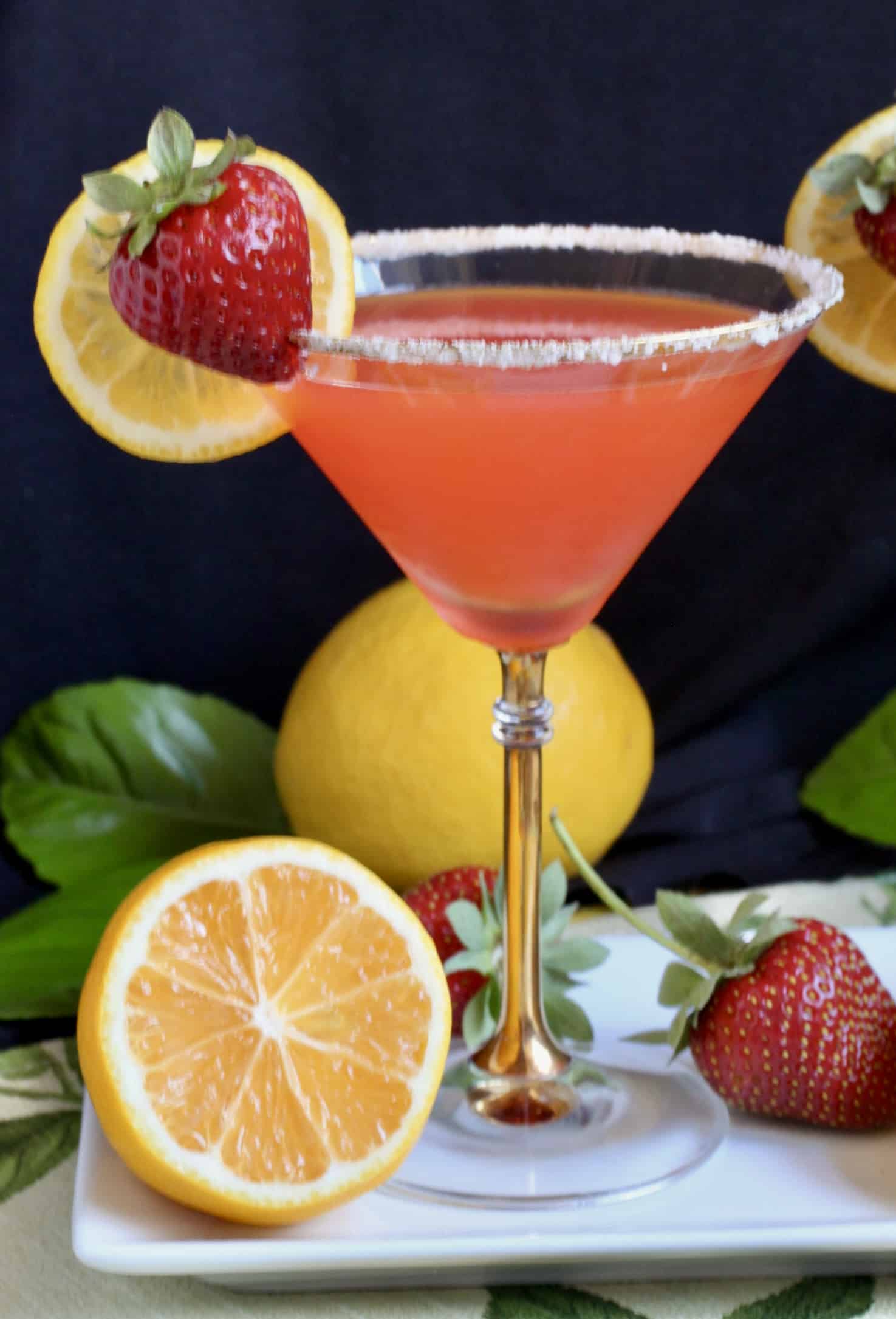Ditch the gin in favor of this Bourbon Lemon Drop Martini! This easy summer  cocktail is sweet, sour … | Lemon drop martini, Easy fruity cocktails,  Fruity cocktails