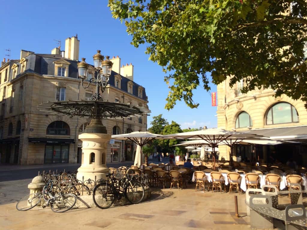 Cafe in Bordeaux France Christinas Cucina