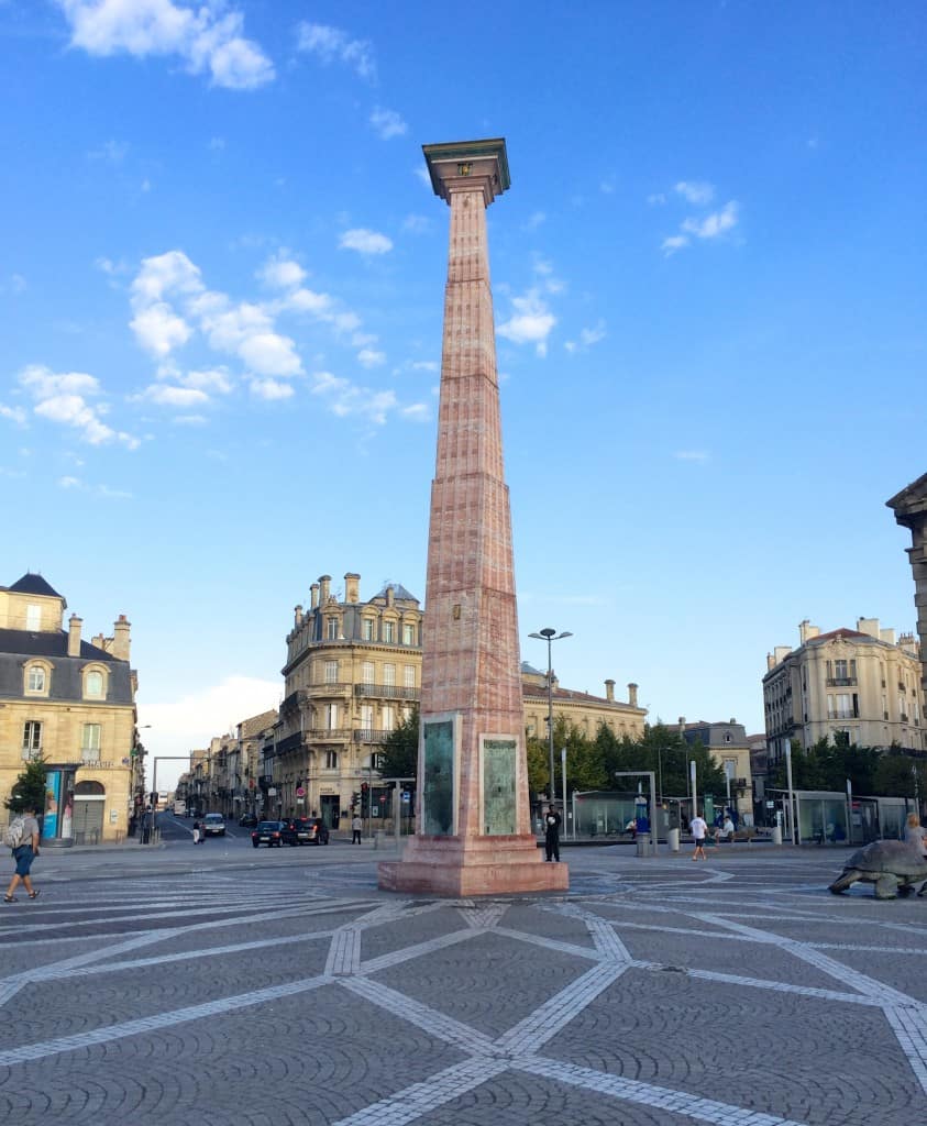 obelisk in Bordeaux