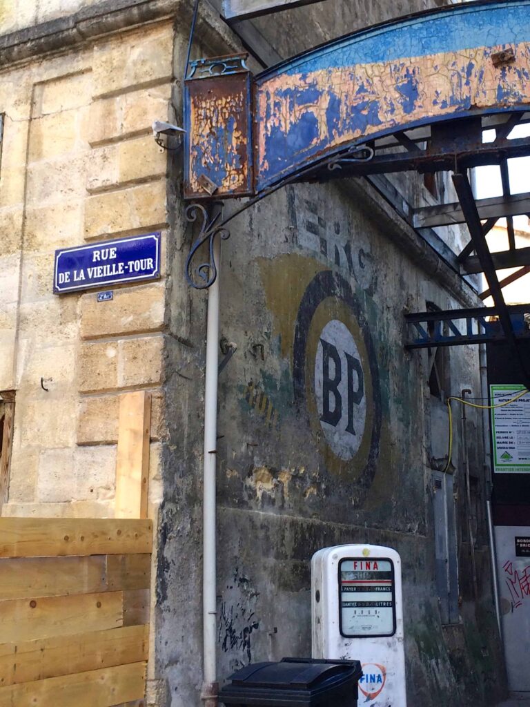 Street scene in Bordeaux Christina's Cucina