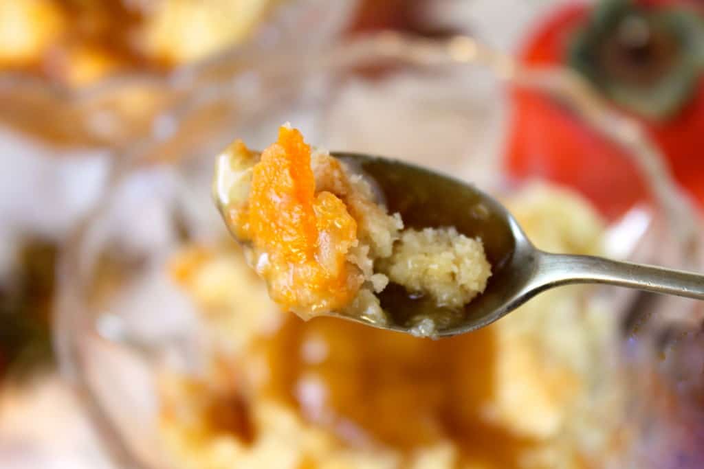 spoonful of persimmon apple crumble