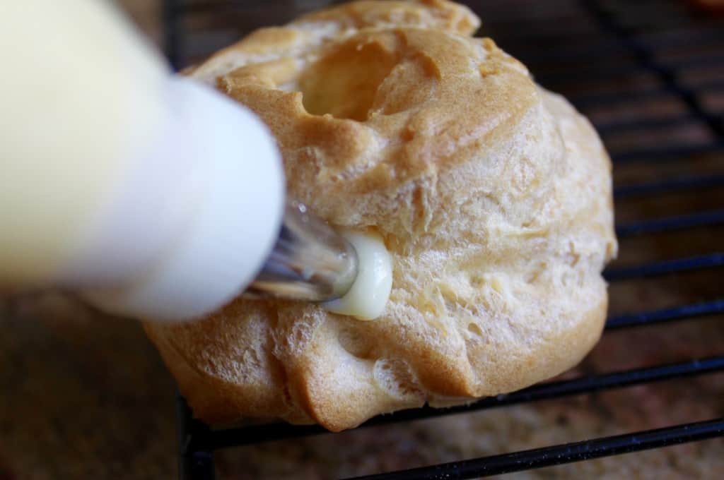 Filling Zeppola with pastry cream zeppole di san giuseppe recipe