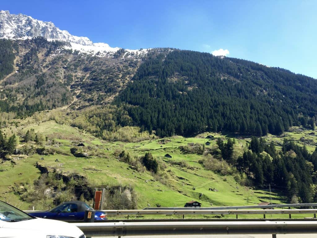driving from Switzerland to the Italian Lakes