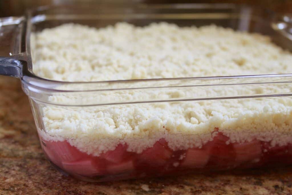 rhubarb crumble unbaked