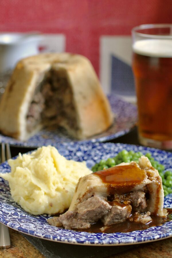 steak pie with gravy and beer